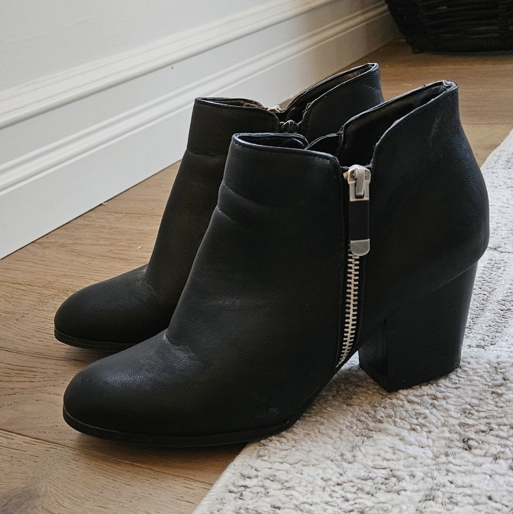 Style & Co. Black Ankle Booties with Side Zipper